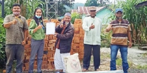 PT TPL Berikan Bantuan ke Masjid Al-Fajar Marihat Huta