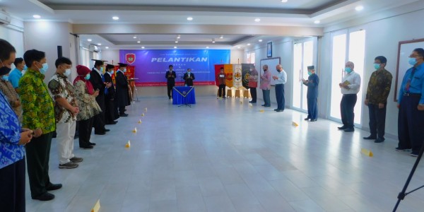 Mengutamakan Protokol Kesehatan, Unkris Gelar Acara Pelantikan Dekan dan Wadek
