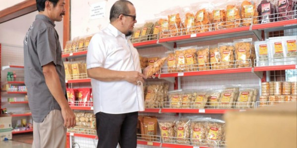 Bertahan Saat Pandemi, LaNyala Apresiasi UMKM Kripik Singkong Malang
