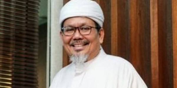 Tengku Zul: Jangan Sampai Istana Negara Ludes Terbakar Gara-gara Rokok