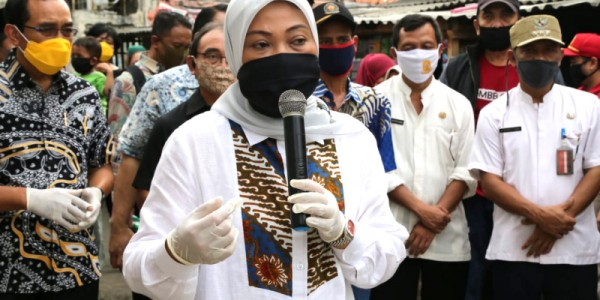 Menaker Ida Fauziyah : SE Penetapan Upah Minimum Tahun 2021 sebagai Jalan Tengah