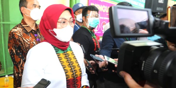 Menakker Ida : Hari ini, Pembayaran Terminal II Subsidi Upah Cair