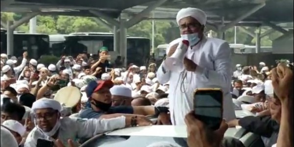 Anggota TNI Ini Disanksi Lantaran Ucapkan 'Kami Bersamamu Habib Rizieq Shihab'