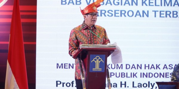 Usai Paparkan Kebijakan Pemerintah, Menkumham Juga Kunjungi Pusat Data AHU
