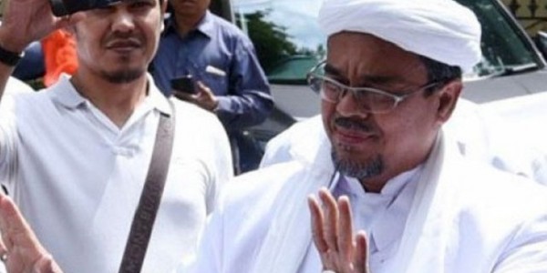 Habib Rizieq: Ada Lonte Hina Habib Dijaga Polisi, Kacau