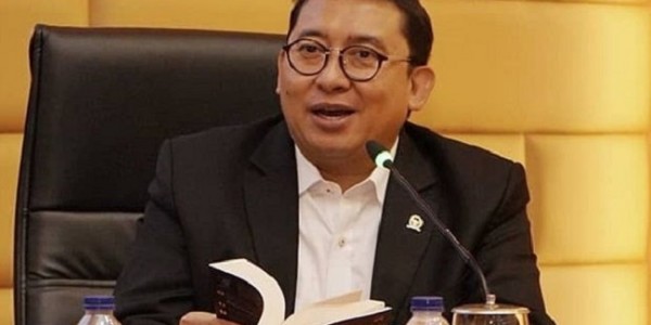 Fadli Zon: Isi Baliho Habib Rizieq Bagus, Kenapa Banyak yang Kepanasan? 