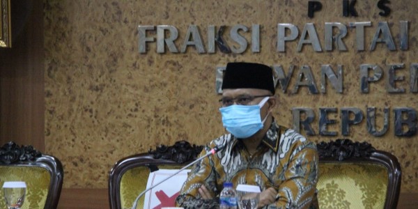 PKS: Pemerintah Harus Kolaborasi dengan Ulama Hadapi Covid-19, Bukan Malah Memusuhi