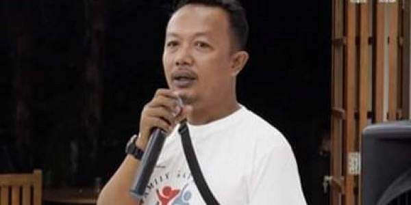Dinilai Bikin Resah, Pegiat Medsos Ajak Warganet Blokir Akun Buzzer