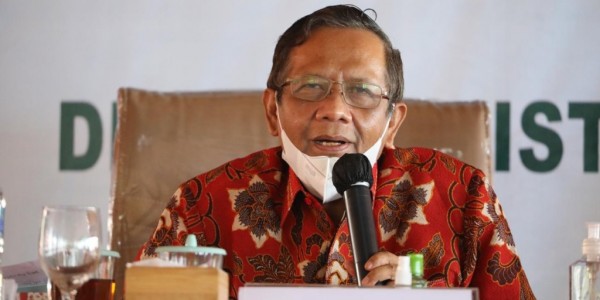 Hari Terakhir Kampanye, Menko Mahfud Peringatkan Paslon yang Buat Kerumunan 