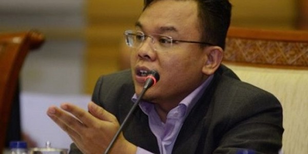 DPR Minta BPOM Tak Buru-buru Keluarkan Izin Vaksin Sinovac