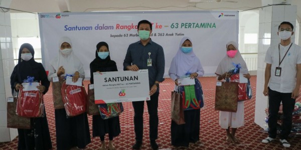 Pertamina Berikan Santunan ke 63 Marbot Masjid dan 363 Anak Yatim