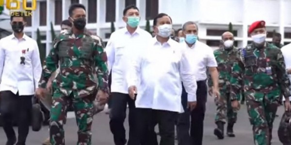 Prabowo Paparkan Revisi Doktrin TNI AD di Mabesad