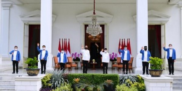 Enam Menteri Dilantik, The Jokowi Center Ingatkan Pejabat Tidak Korupsi