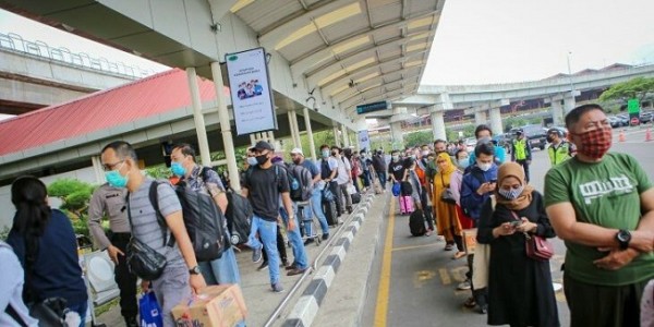 Penyelenggaraan Mudik Natal dan Tahun Baru 2021 Amburadul