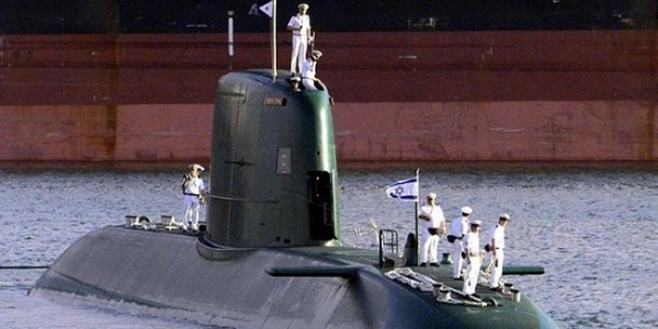 Iran Ancam Serang Kapal Selam Israel Jika Masuk Teluk Persia 