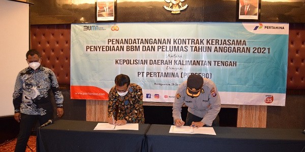 Pastikan Layanan BBM Polda, Pertamina Tandatangani Kerja Sama dengan Polda Kalsel dan Kalteng