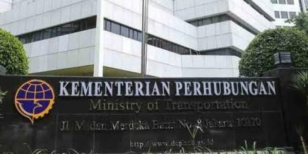 Atasi Kenaikan Biaya Kargo, Kemenhub Percepat Proses Bongkar Muat Petikemas