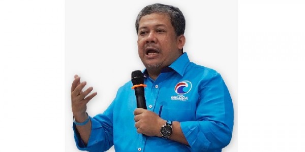 Fahri Hamzah Ajak Jaga Jarak dari Keributan di Sosial Media