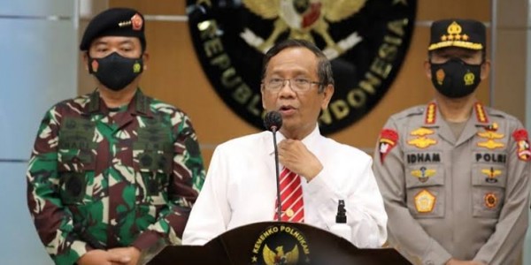 SP-3 Dugaan Chat Mesum HRS Dicabut, Mahfud: Kita Tunggu Langkah Polisi