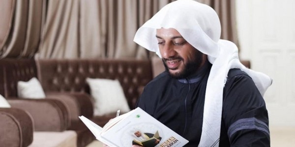 Tidak Seperti Foto yang Beredar, Mahfud: Kondisi Syekh Ali Jaber Membaik