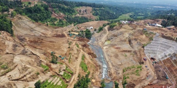 Meski Pandemi, Hutama Karya Tetap Kebut Pembangunan Bendungan Meninting