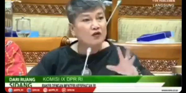 Anak Buah Megawati Tolak Divaksin Covid-19