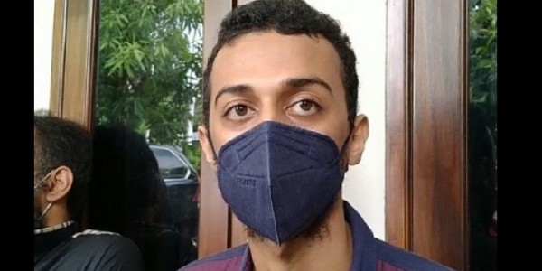 Pesan Syekh Ali Jaber Kepada Keluarga: Selalu Jaga Shalat