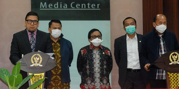 Komisi II DPR Akan Gelar Fit and Proper Test Calon OMBUDSMAN