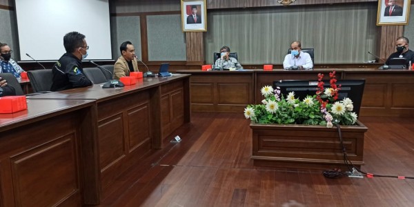 Terancam Gulung Tikar, Peguyuban Warteg Gelar Pertemuan dengan Kemkop-UKM