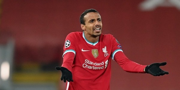Bek Liverpool Ini Bakal Absen Hingga Akhir Musim
