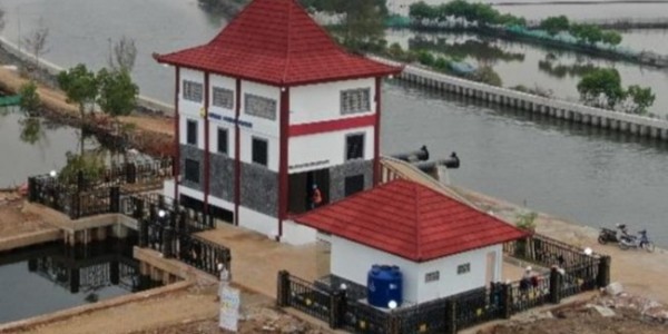 Reduksi Banjir Rob Pekalongan, PUPR Rampungkan Pembangunan Tanggul Sepanjang 7,2 Km