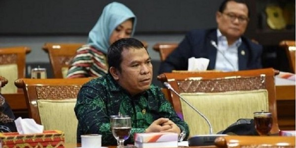 DPR Sarankan KPU Gandeng Lembaga Negara Tracking Kewarganegaraan Cakada