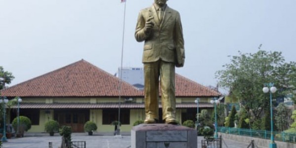 16 Februari, 127 Tahun MH. Thamrin, Orang Betawi dan Nasib Kaum Miskin Kota