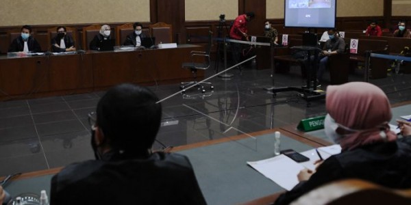 Nurhadi Akui Menantunya Terima Uang Rp35,8 Miliar