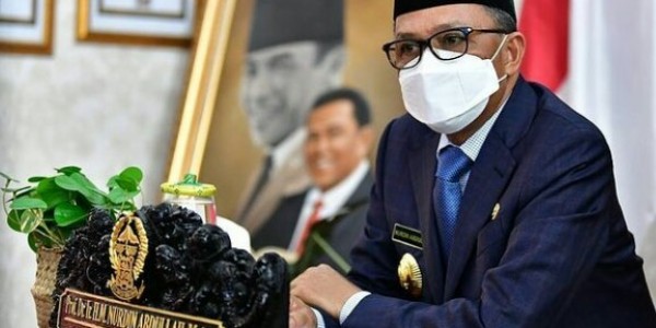 ICW Minta Semua Penghargaan Anti Korupsi untuk Nurdin Abdullah Dicabut