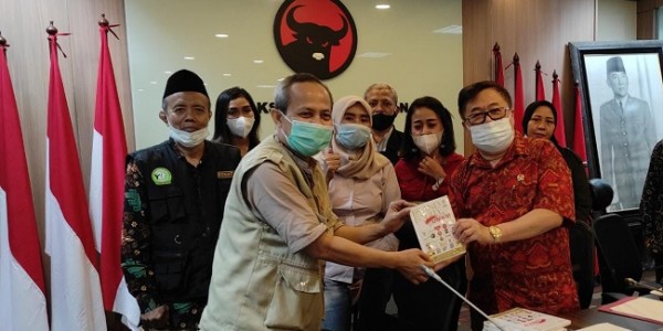 Pengusaha Warteg Bertambah Terancam Bangkrut di 2021, Kemenkop Diminta Jangan Duduk Diam