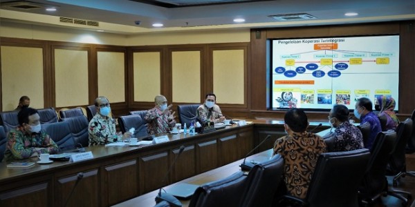Peran Koperasi dan UMKM dalam Rantai Pasok Industri Manufaktur Diminta Ditingkatkan Lagi