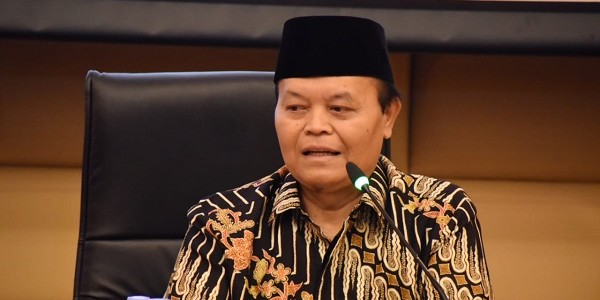 HNW Berharap Mendikbud Juga Revisi SKB Tentang Seragam Sekolah