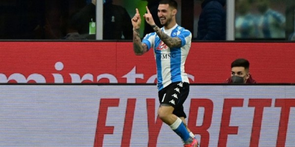 Milan Tak Berdaya Dipecundangi Napoli 0-1