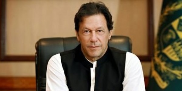 Baru Dua Hari Divaksin, PM Pakistan Imran Khan Positif Corona