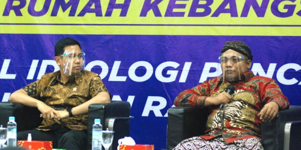Polemik All England Dan Nasionalisme