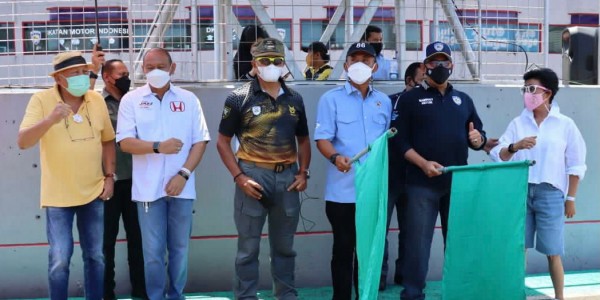 Bamsoet Buka Putaran Balap Mobil Pertama Indonesian Sentul Series of Motorsport 2021