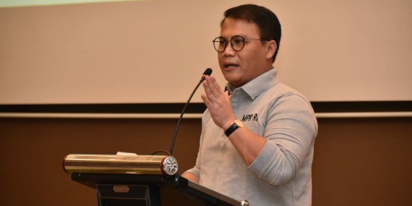 Basarah Sebut Indonesia Kembali Berduka Akibat Ledakan Bom di hereja Makasar