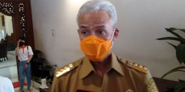 Ogah Tanggapi Hasil Survei, Ganjar: Ngurusi Mudik Sama Beras Saja