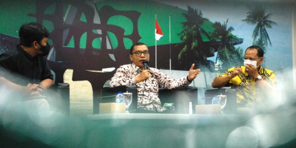 Diskusi Forum Legislasi DPR