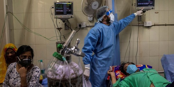 Corona Meledak, India Kekurangan Oksigen dan Tempat Tidur