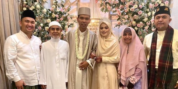 Sah! UAS Resmi Nikahi Santri Penghafal Al-Qur'an