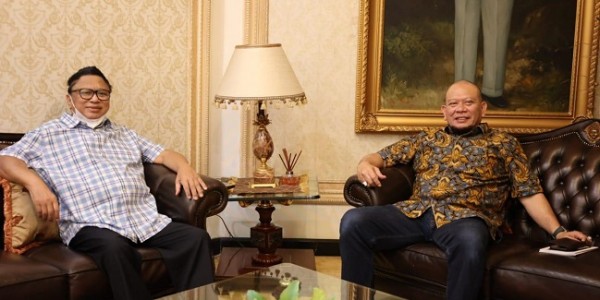 Ketua DPD RI Bertemu OSO, Bahas Apa? 
