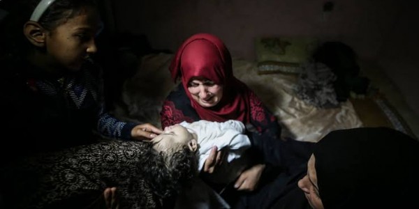 Bayi 7 Bulan Gugur Saat Rumah Orang Tuanya Dibombardir Israel