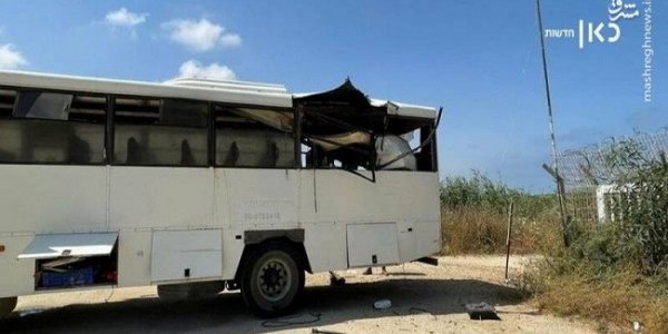 Rudal Palestina Hantam Bus Tentara Israel